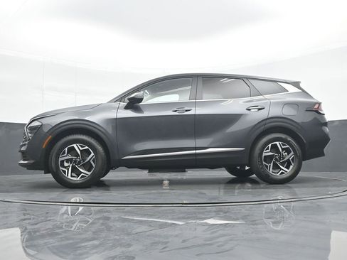 Used 2024 Kia Sportage LX image 27