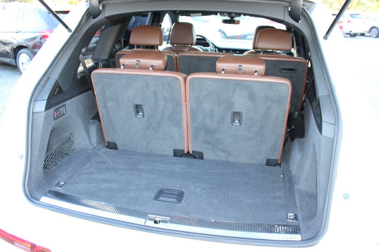 Used 2019 Audi Q7 3.0T Premium Plus AWD/4WD image 26