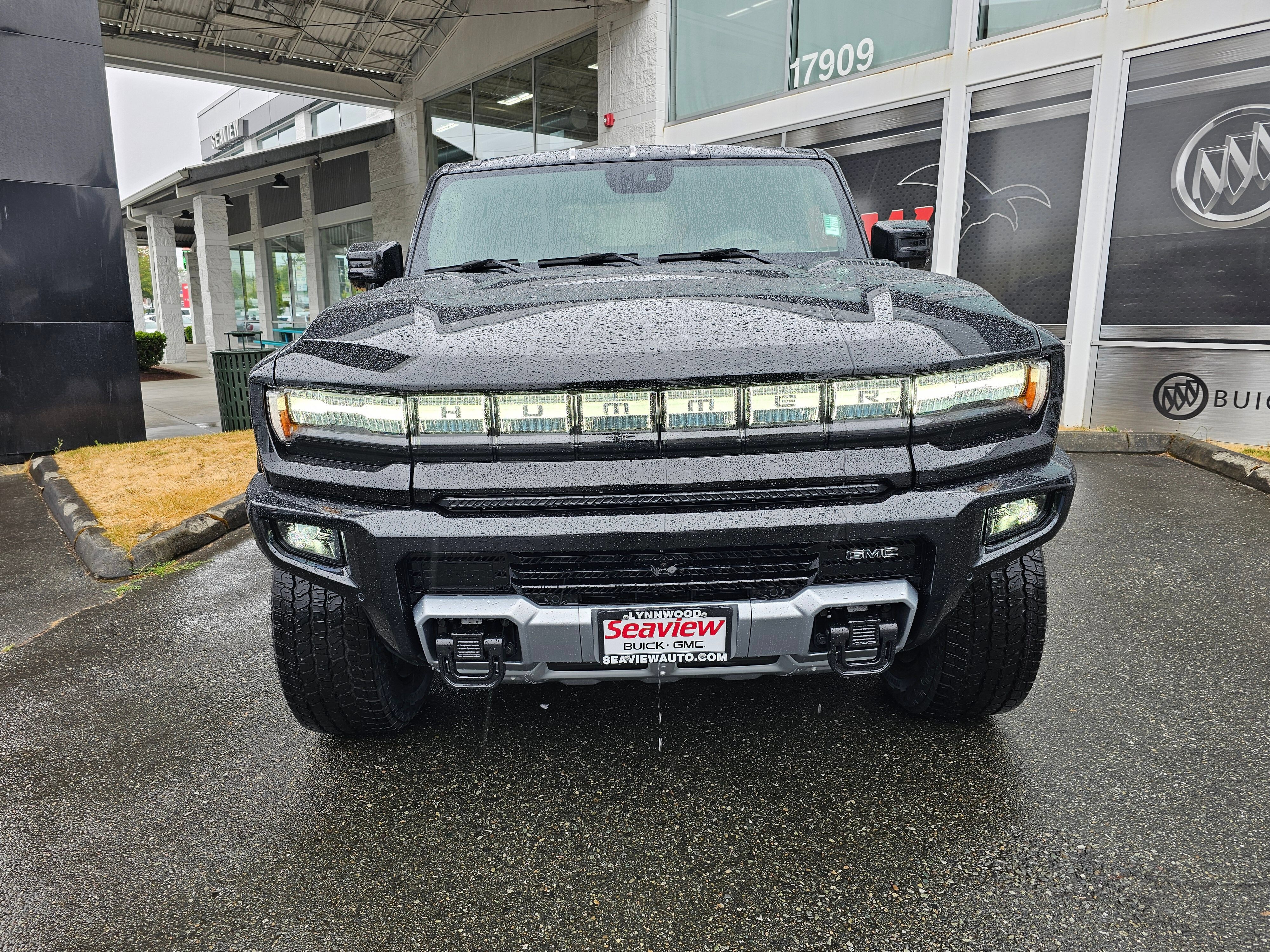New 2024 GMC Hummer EV 2X AWD/4WD image 2