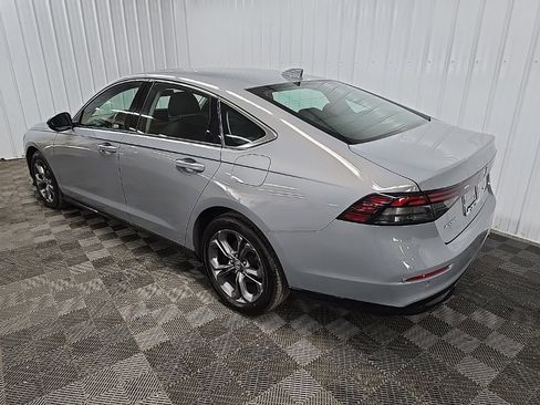 Used 2023 Honda Accord EX-L image 9