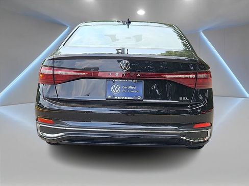 Certified 2025 Volkswagen Jetta SEL FWD image 6