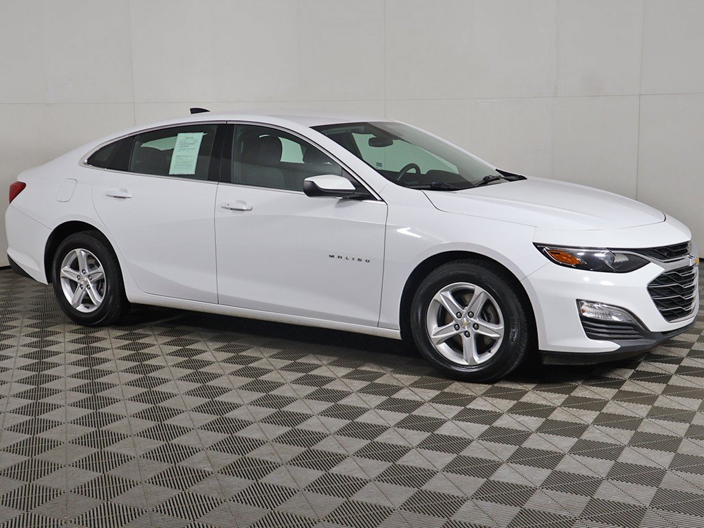 Used 2024 Chevrolet Malibu LS w/ Driver Confidence Package FWD image 12