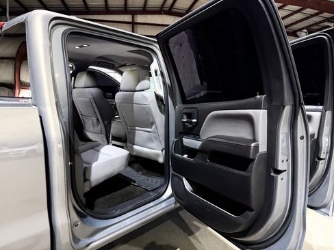 Used 2017 Chevrolet Silverado 1500 LT w/ All Star Edition image 21
