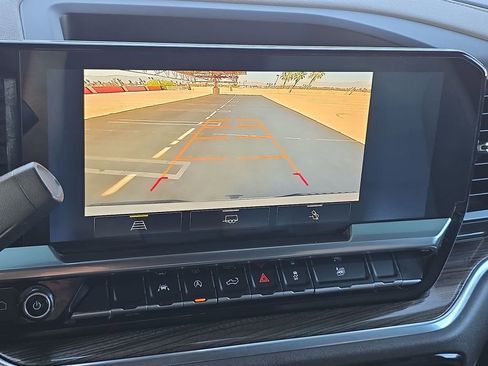 Used 2023 Chevrolet Silverado 1500 LT w/ Convenience Package II image 15