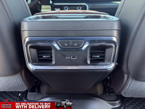 Used 2023 GMC Sierra 1500 Denali Ultimate AWD/4WD image 39