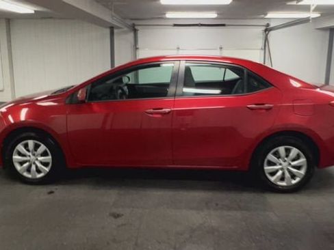 Used 2014 Toyota Corolla LE FWD image 5