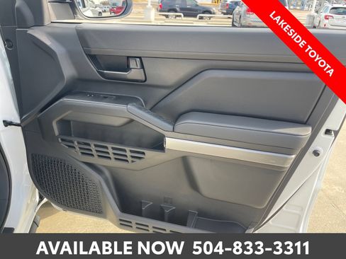 Certified 2026 Toyota Tacoma SR5 RWD image 19