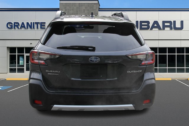 Used 2024 Subaru Outback Limited AWD/4WD image 9