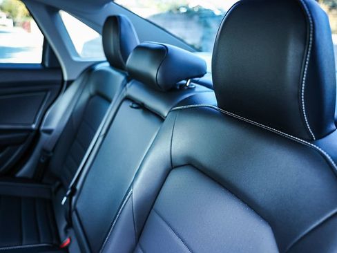 Used 2022 Volkswagen Jetta SE image 26