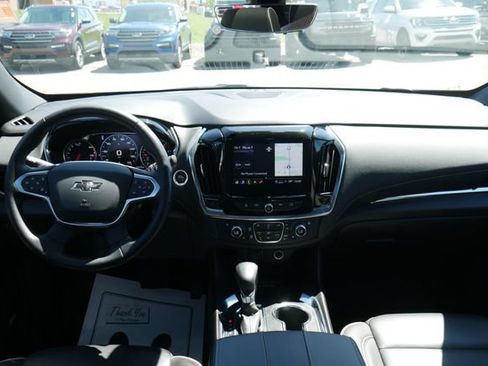 Used 2023 Chevrolet Traverse Premier w/ Redline Edition AWD/4WD image 7