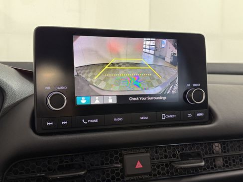 Used 2023 Honda HR-V LX image 19