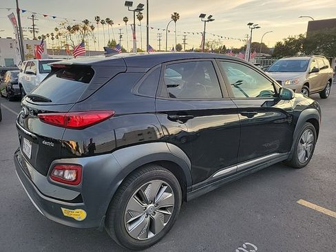 Used 2021 Hyundai Kona Ultimate image 7