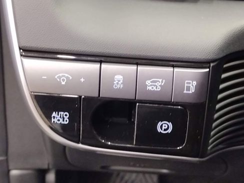 New 2026 Hyundai Ioniq 5 SEL AWD/4WD image 25