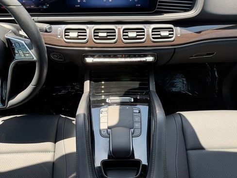 Used 2025 Mercedes-Benz GLE 350 4MATIC image 14