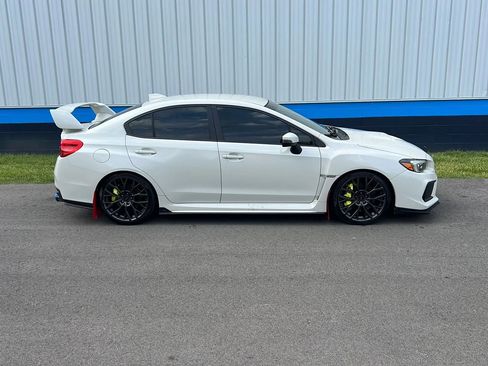 Used 2019 Subaru WRX STI AWD/4WD image 4