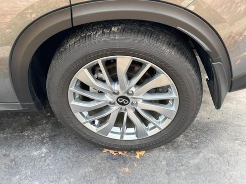 Used 2025 INFINITI QX50 Luxe image 5