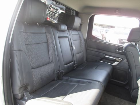 Used 2024 Toyota Tundra Limited image 20