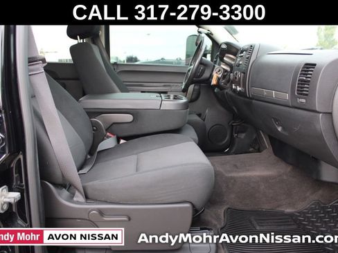 Used 2014 Chevrolet Silverado 2500 LT w/ Interior Plus Package AWD/4WD image 19
