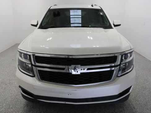 Used 2015 Chevrolet Suburban LT RWD image 3