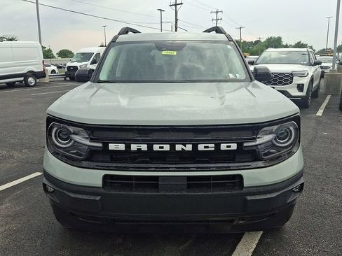 Certified 2023 Ford Bronco Sport Outer Banks w/ Tech Package AWD/4WD image 2