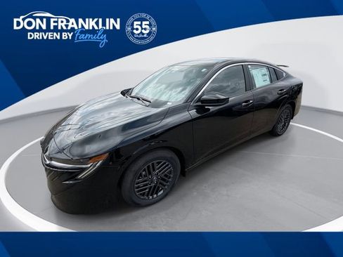 New 2026 Nissan Sentra SV FWD image 1