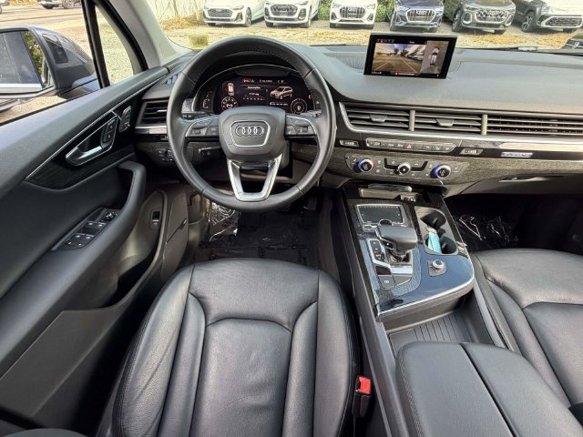 Used 2019 Audi Q7 3.0T Premium Plus w/ Premium Plus Package AWD/4WD image 16