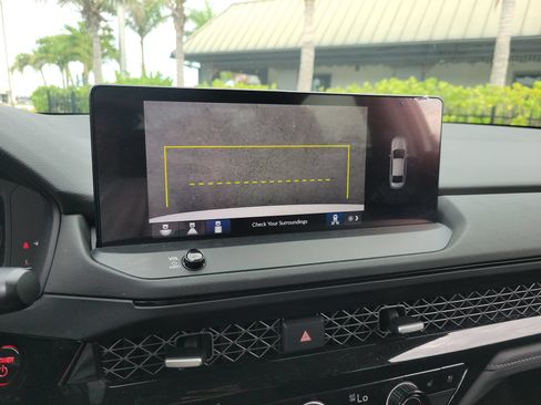 Used 2023 Honda Accord Touring image 23