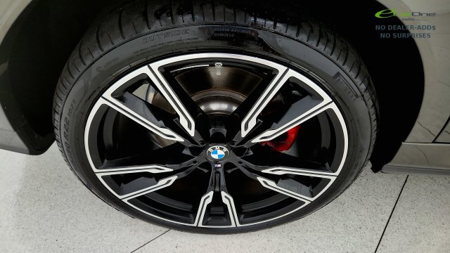 Used 2026 BMW X6 M60i AWD/4WD image 70
