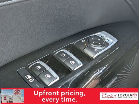 Used 2025 Kia K5 EX image 13