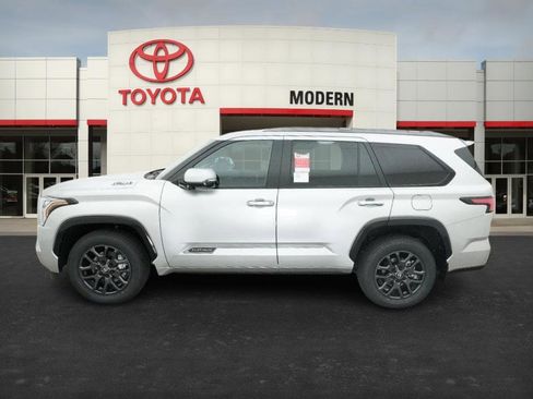 New 2026 Toyota Sequoia Platinum image 9