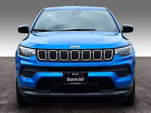 Used 2024 Jeep Compass Sport AWD/4WD image 5