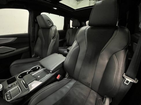 Used 2024 Acura MDX A-Spec image 11