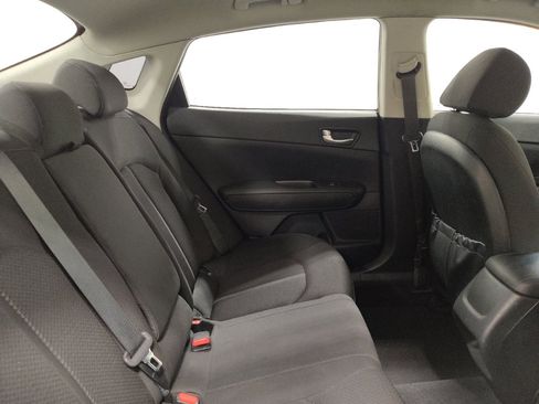 Used 2016 Kia Optima LX FWD image 19