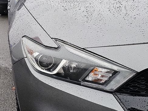 Used 2018 Nissan Maxima 3.5 S image 9