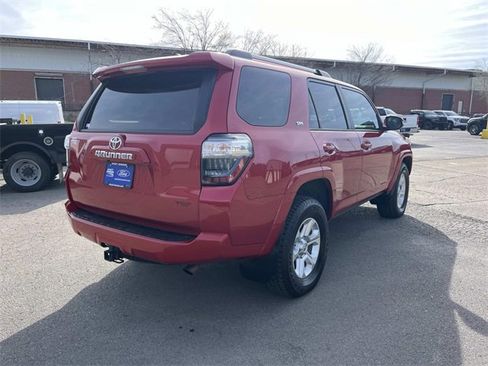 Used 2023 Toyota 4Runner SR5 Premium w/ Moonroof Package image 3