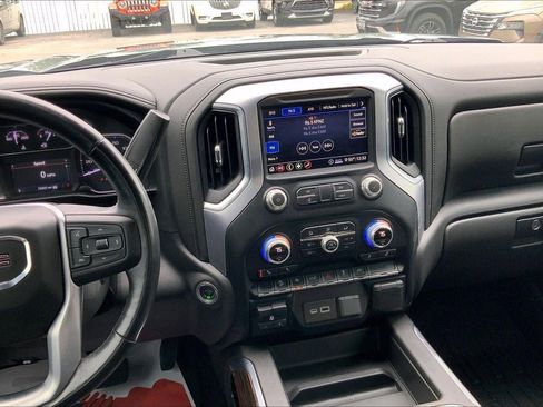 Used 2020 GMC Sierra 1500 Elevation w/ Elevation Value Package AWD/4WD image 6