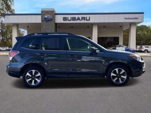 Used 2018 Subaru Forester 2.5i Limited AWD/4WD image 7