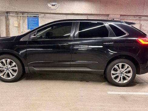 Used 2019 Ford Edge Titanium w/ Equipment Group 301A image 7