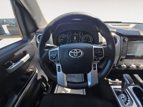 Used 2019 Toyota Tundra SR5 AWD/4WD image 12