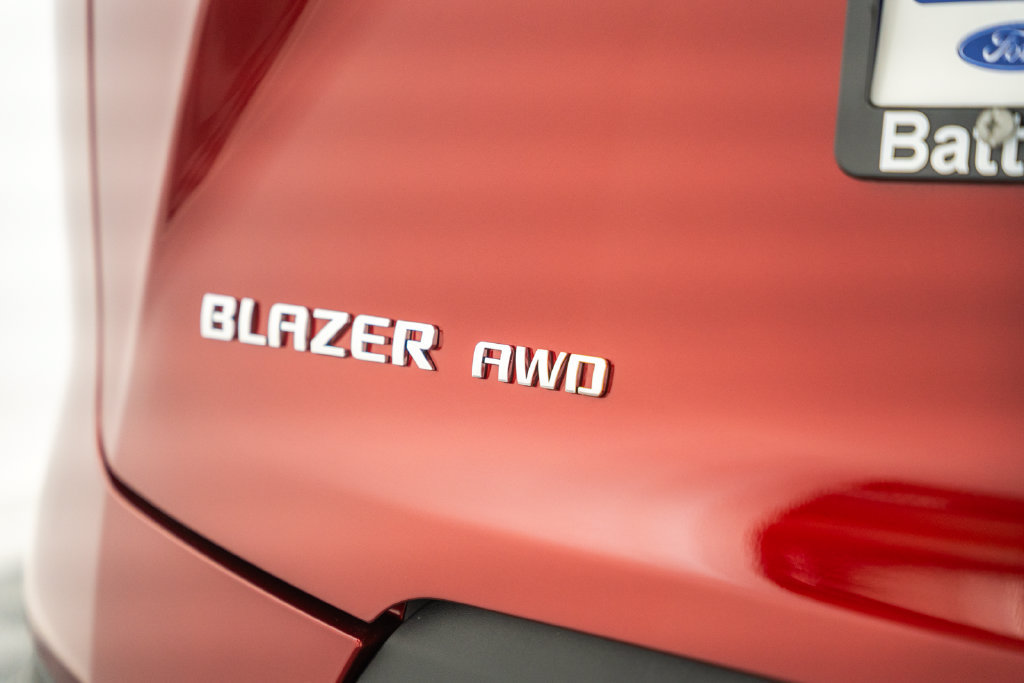 New 2026 Chevrolet Blazer LT w/ Sound & Technology Package AWD/4WD image 9