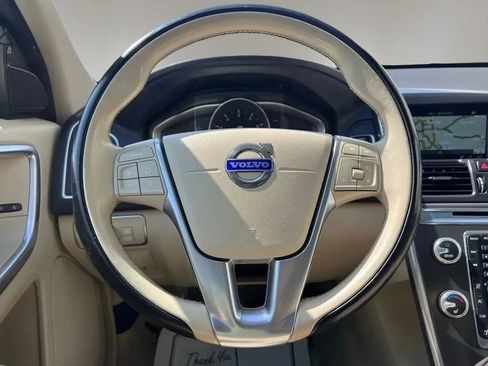Used 2015 Volvo XC60 T5 AWD/4WD image 20
