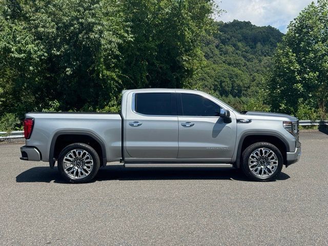 Certified 2025 GMC Sierra 1500 Denali Ultimate AWD/4WD image 8