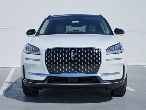 New 2026 Lincoln Corsair Reserve image 2