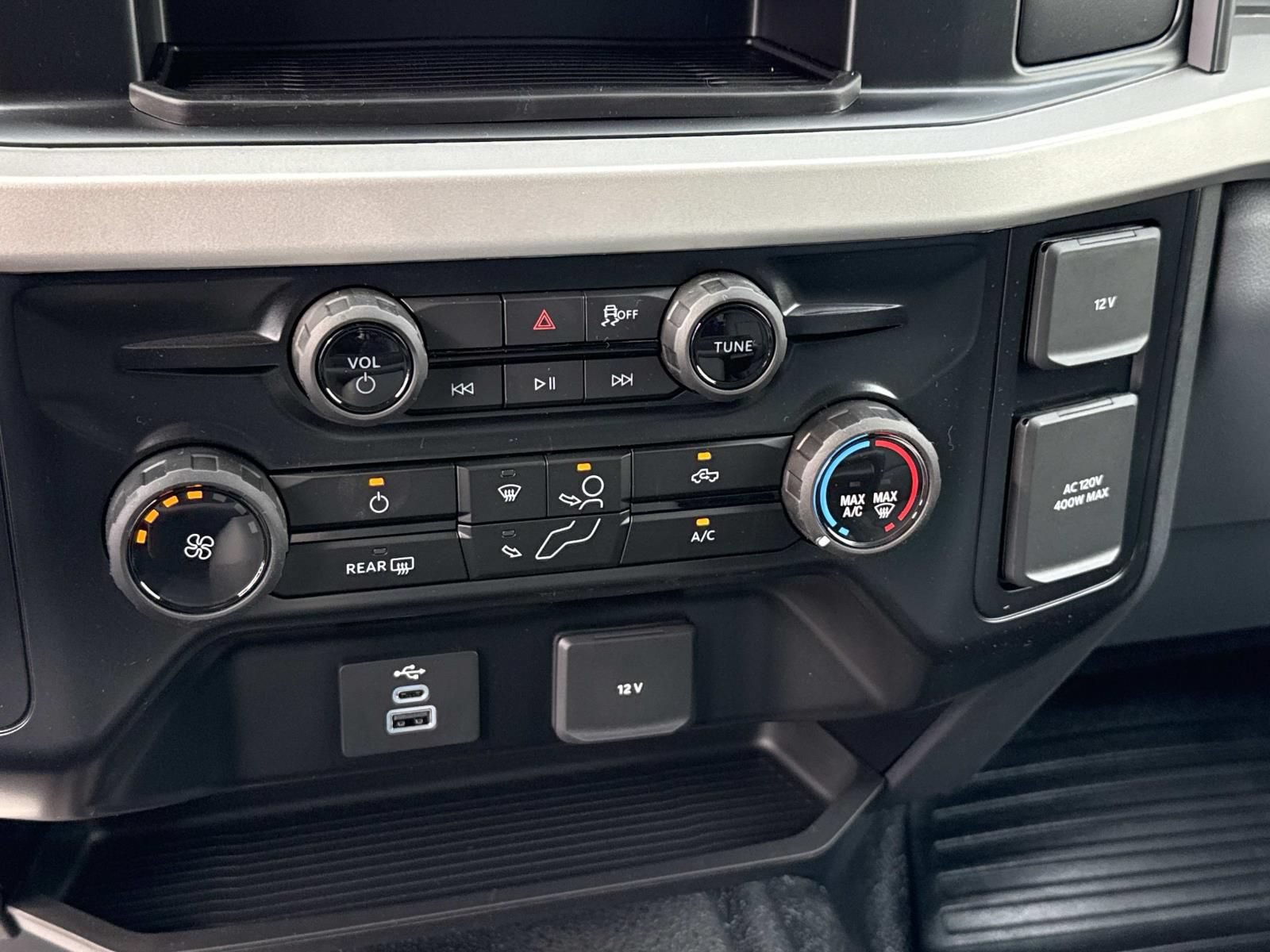 New 2026 Ford F550 4x4 Crew Cab Super Duty image 15