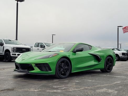 Used 2026 Chevrolet Corvette Stingray Preferred Cpe w/ Z51 Performance Package image 8