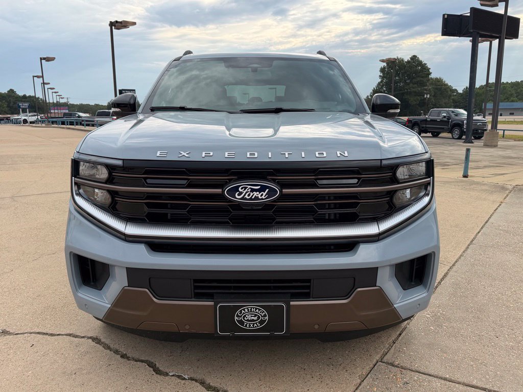 New 2027 Ford Expedition Max King Ranch RWD image 9