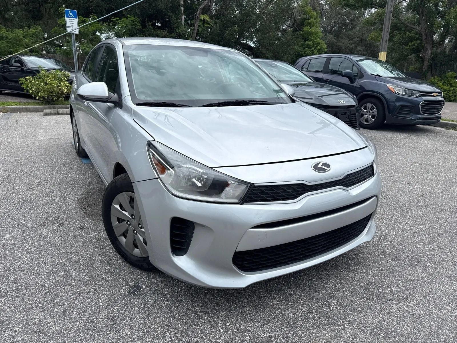 Used 2020 Kia Rio S FWD image 4