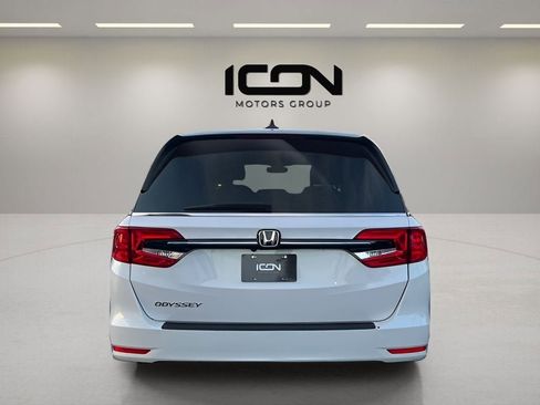 Used 2023 Honda Odyssey EX-L image 4