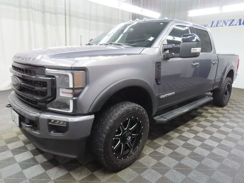 Used 2022 Ford F350 Lariat w/ Black Appearance Package AWD/4WD image 7