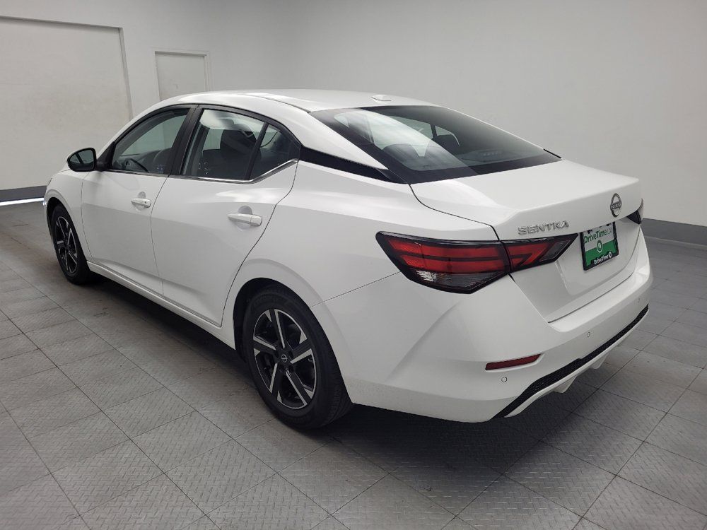 Used 2025 Nissan Sentra SV FWD image 5